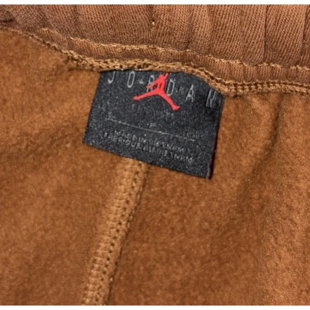 Nike Air Jordan Essential Fleece Mens Small Joggers Sweatpants Brown FJ7779-211